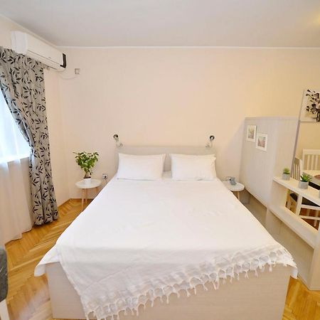 Apartment Filip كوتور المظهر الخارجي الصورة